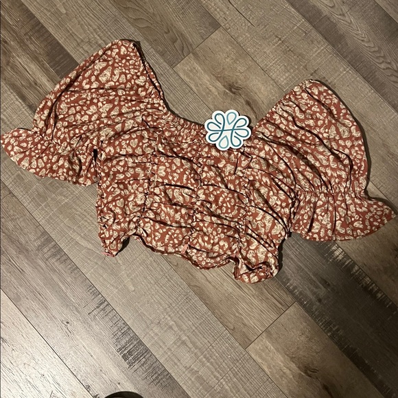 Top - Picture 3 of 5